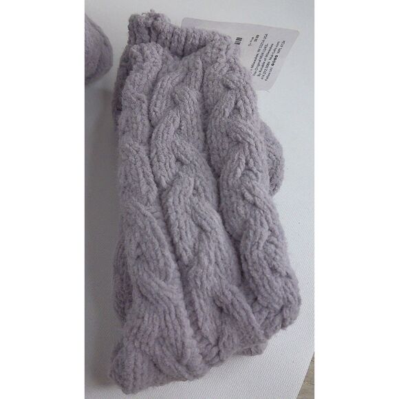 The Original Muk Luks Womens Cable Chenille Socks One Size Gray New - Picture 1 of 7